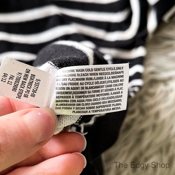 Old Navy | 3/4 Length Striped Crewneck Sweater - Picture 6 of 6